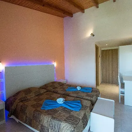 Silver (adults Only) Otel