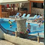 Silver (adults Only) 2* Roda (Corfu)